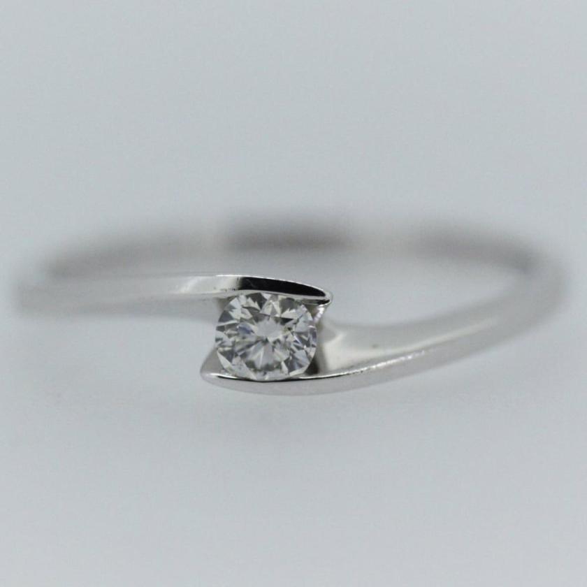 Rings | Womens 9ct White Gold 0.15ct Diamond Twist Ring 9ct White Gold Rings